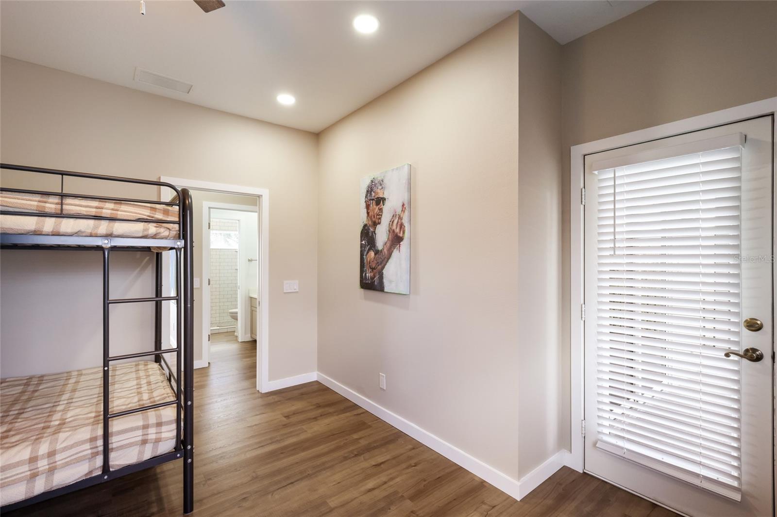 8009 ROYAL BIRKDALE CIR, LAKEWOOD RANCH, FL, 34202