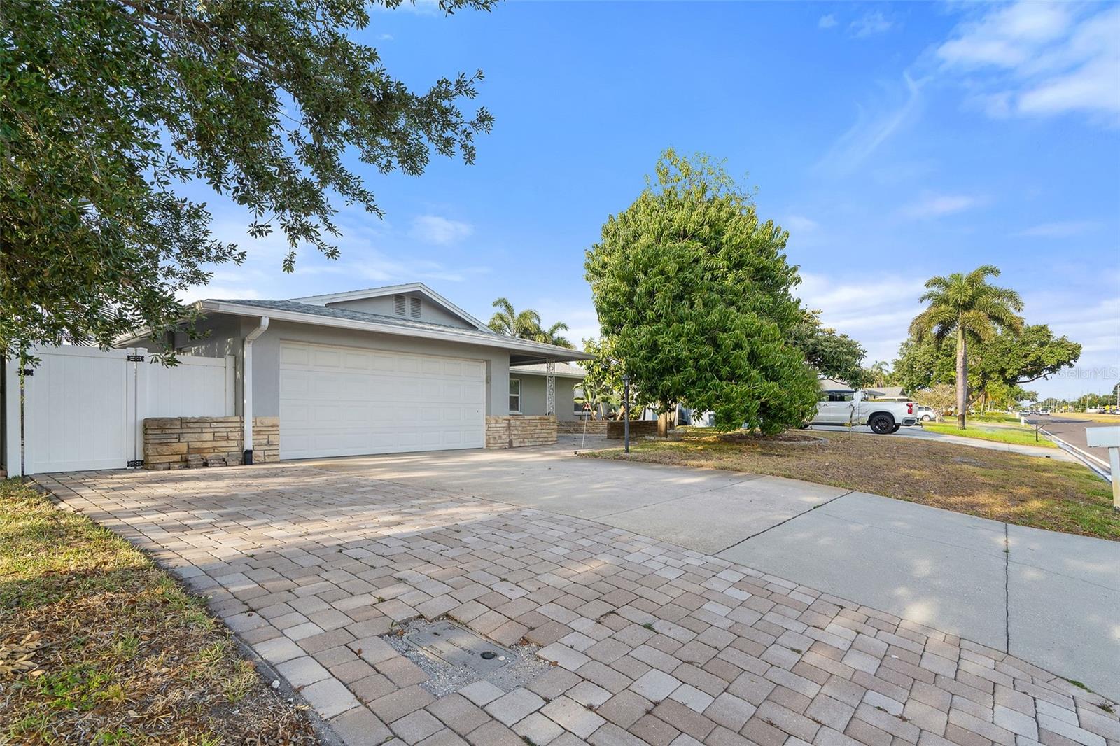14233 102ND AVE, LARGO, FL, 33774