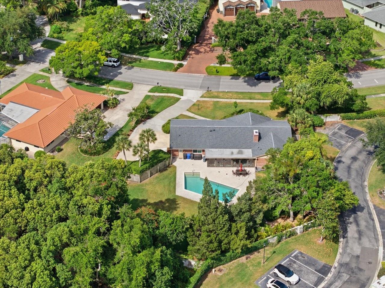 4014 CARROLLWOOD VILLAGE DR, TAMPA, FL, 33618