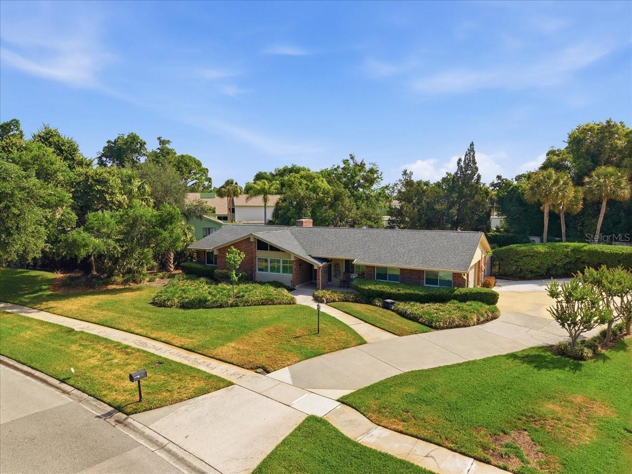 4014 CARROLLWOOD VILLAGE DR, TAMPA, FL, 33618