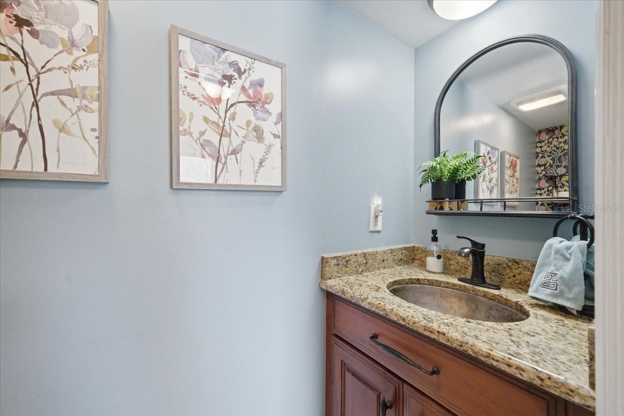 4014 CARROLLWOOD VILLAGE DR, TAMPA, FL, 33618