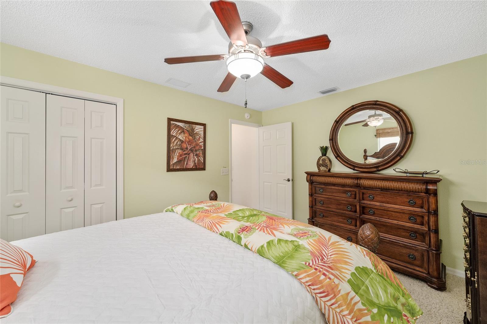 17602 E 82ND WOODLAWN AVE, THE VILLAGES, FL, 32162