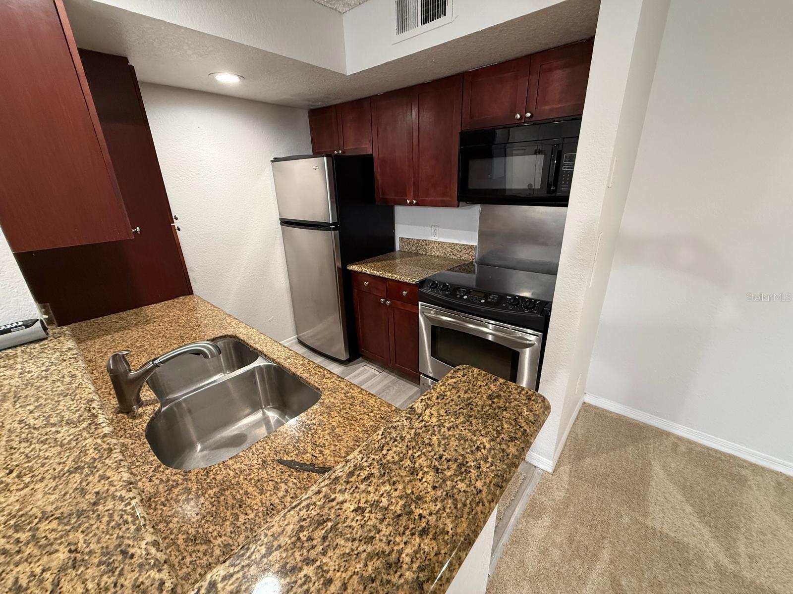 5164 CONROY RD #1526, ORLANDO, FL, 32811