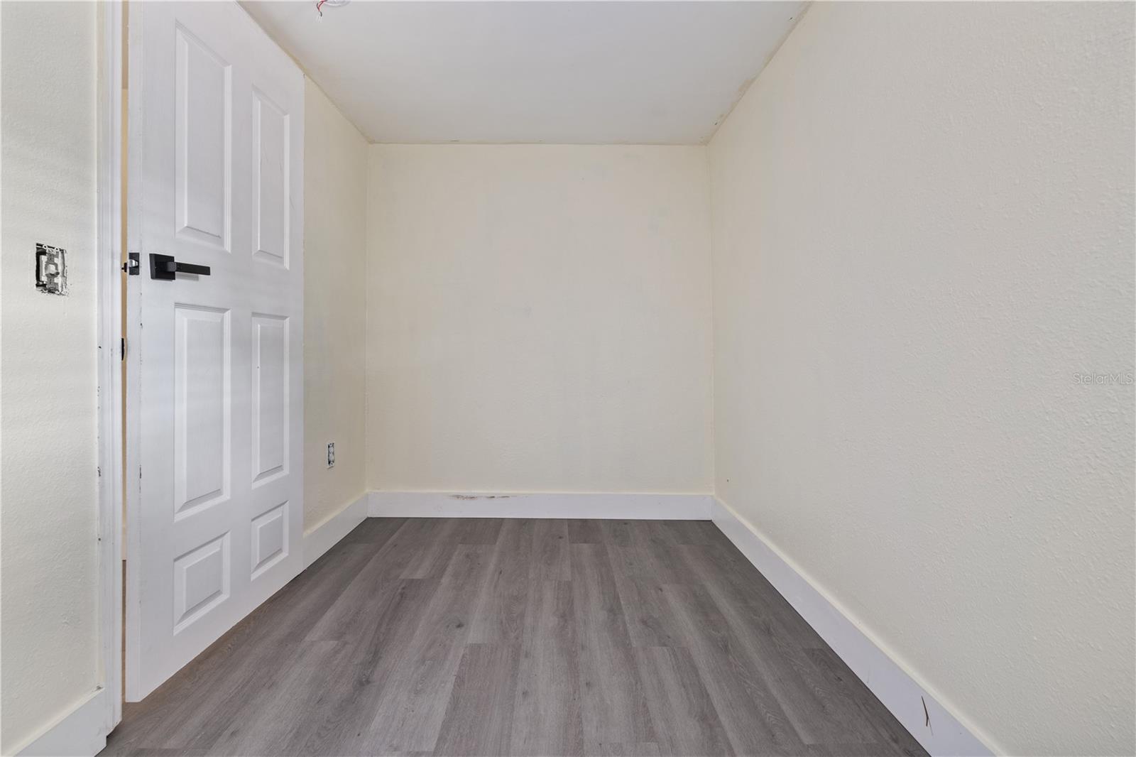 8303 N 11TH ST, TAMPA, FL, 33604