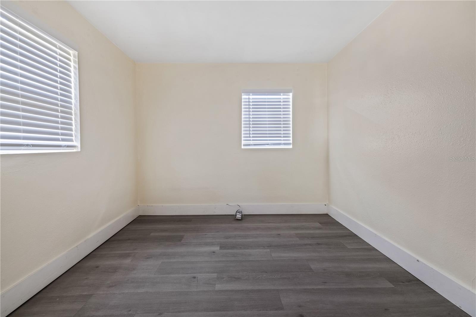 8303 N 11TH ST, TAMPA, FL, 33604