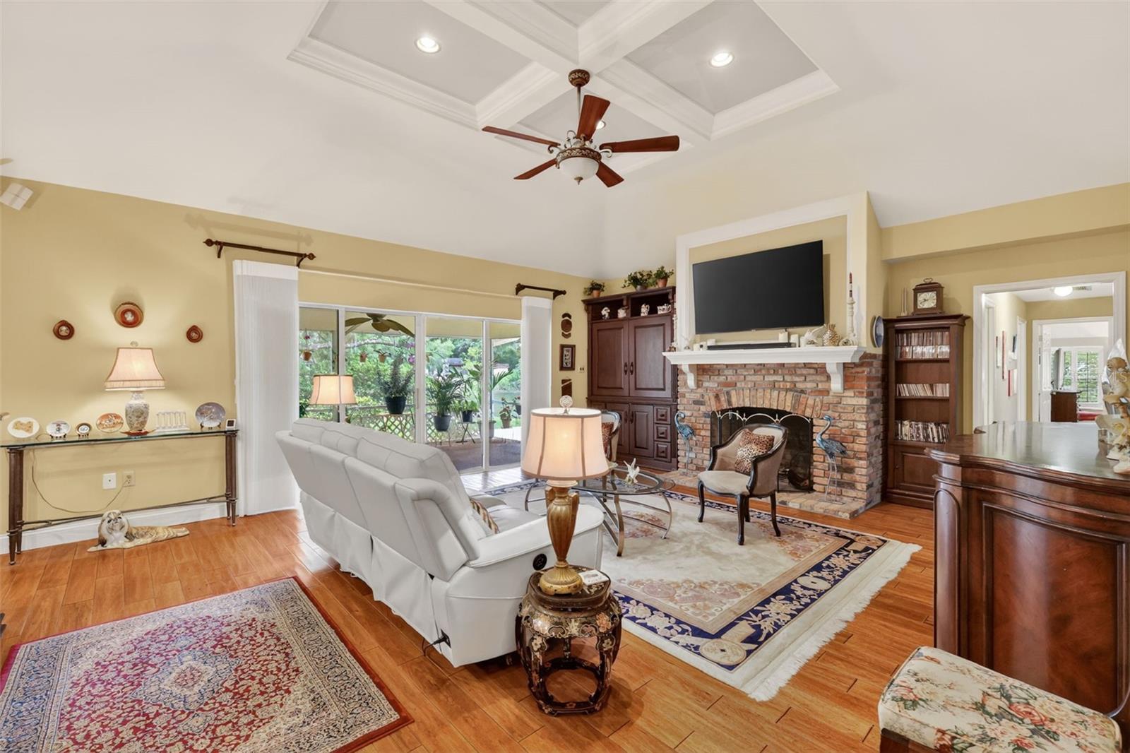 33746 SPRING DR, LEESBURG, FL, 34788