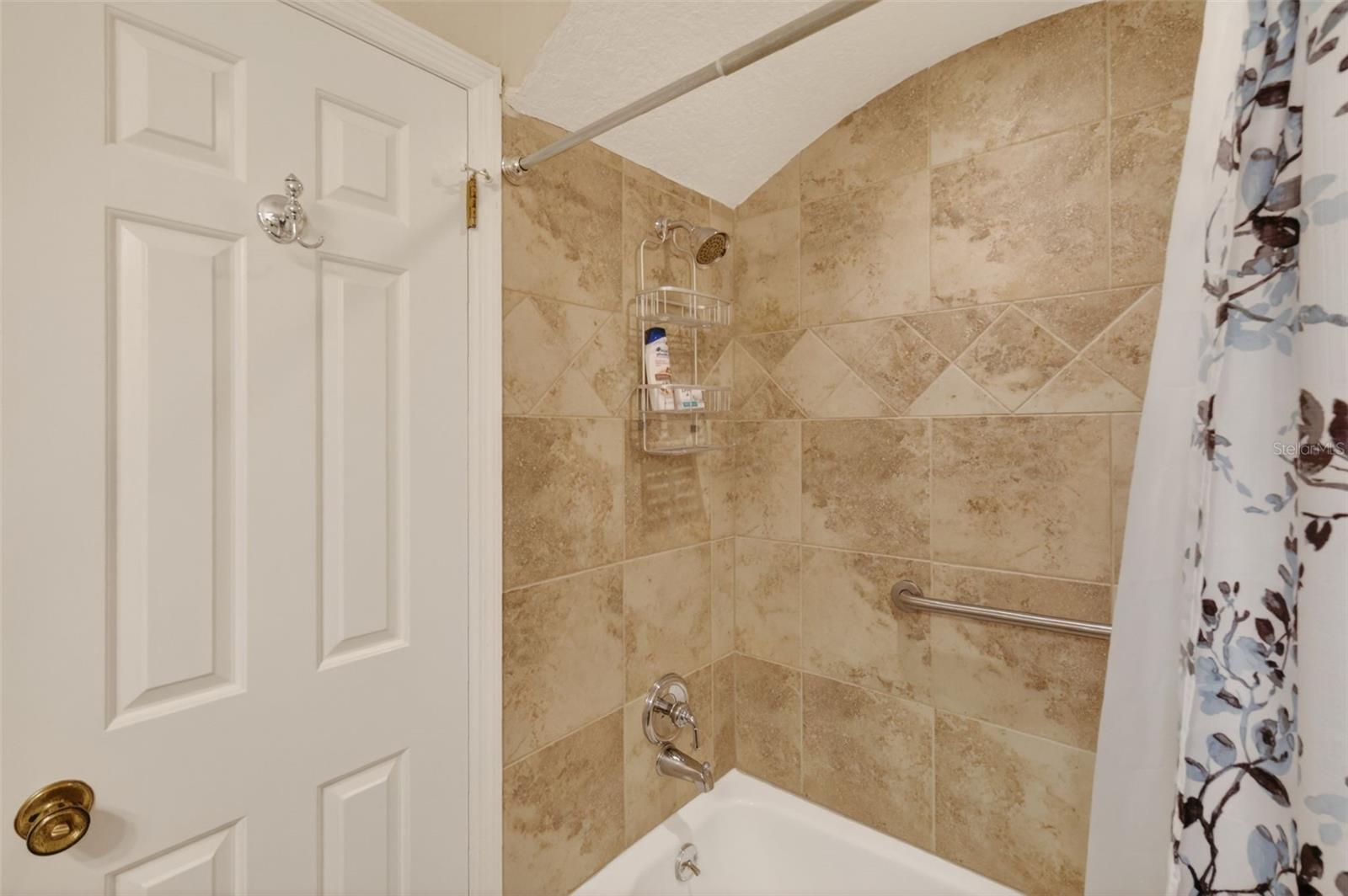 33746 SPRING DR, LEESBURG, FL, 34788