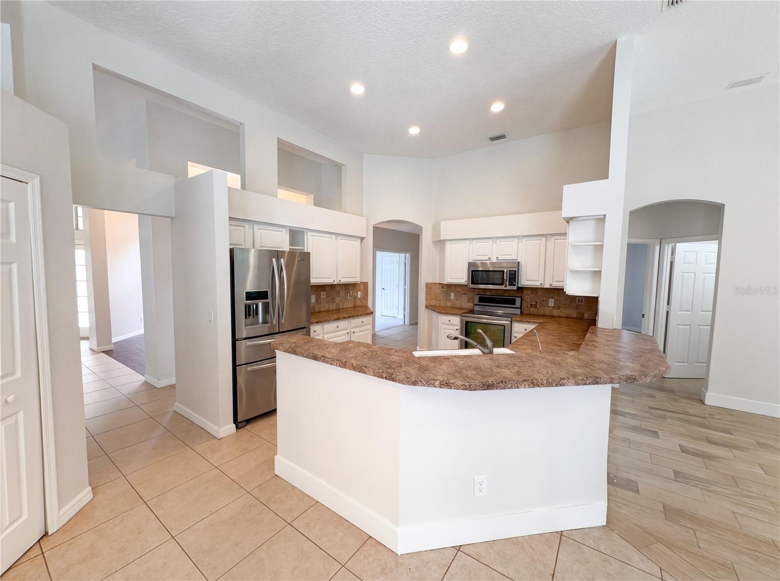 680 MACGLENROSS DR, OVIEDO, FL, 32765