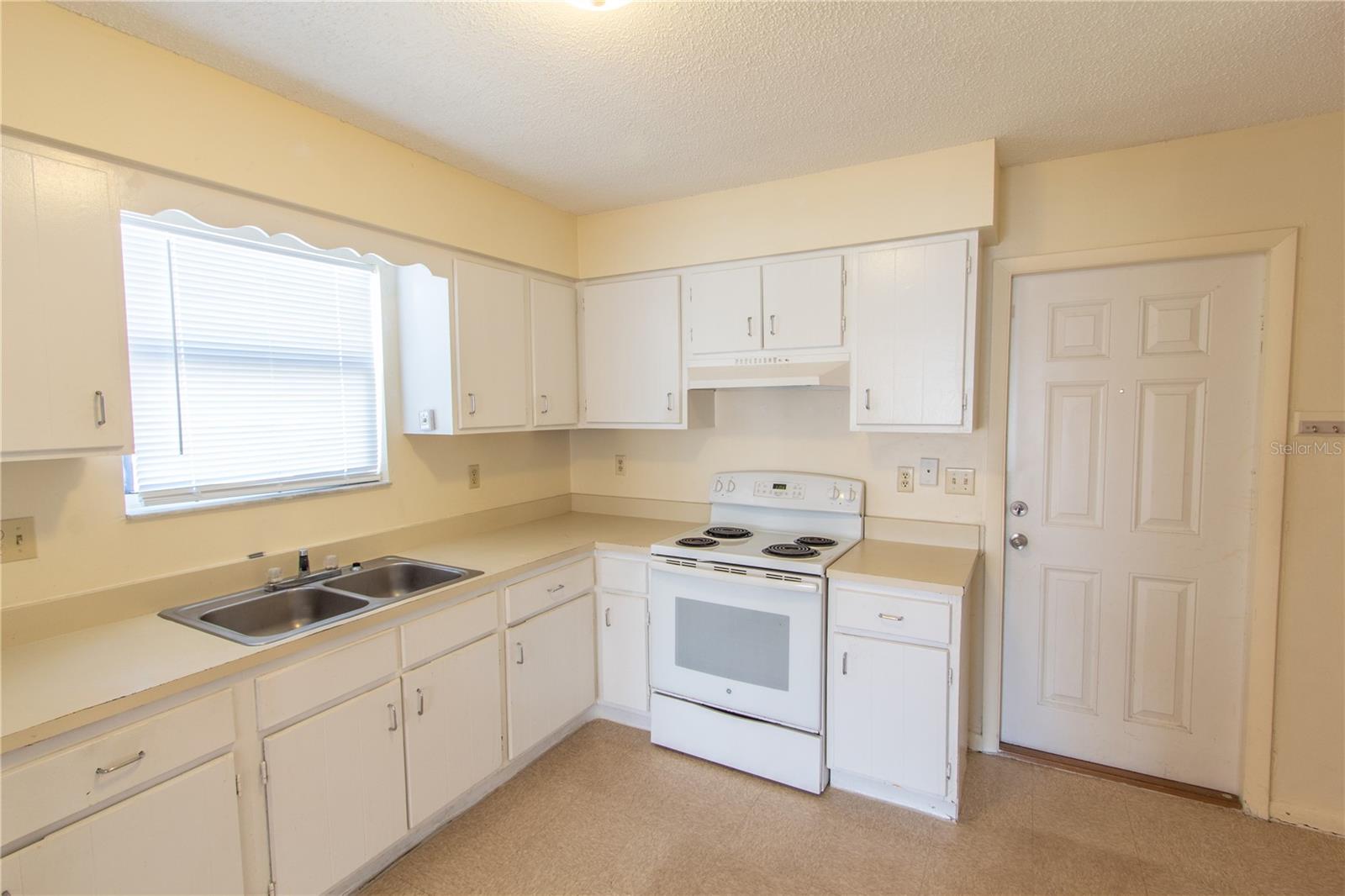 709 MOSLEY RD, LAKE ALFRED, FL, 33850