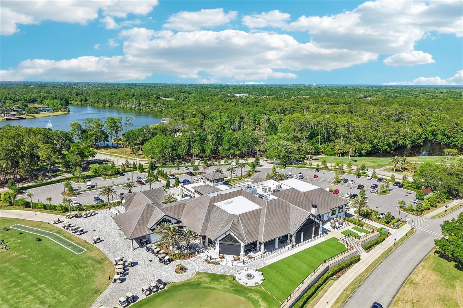648 SOUTHLAKE DR, ORMOND BEACH, FL, 32174