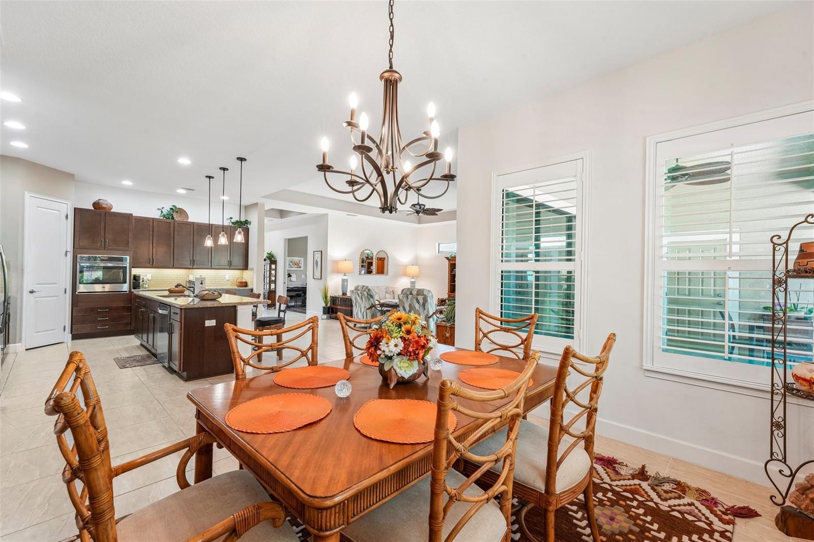 648 SOUTHLAKE DR, ORMOND BEACH, FL, 32174
