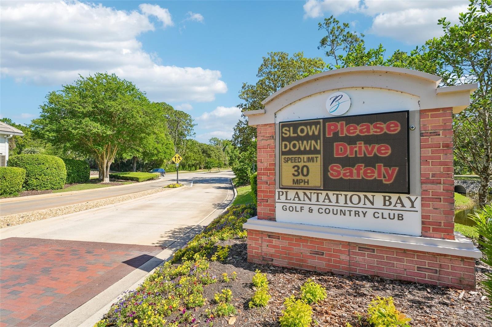 648 SOUTHLAKE DR, ORMOND BEACH, FL, 32174