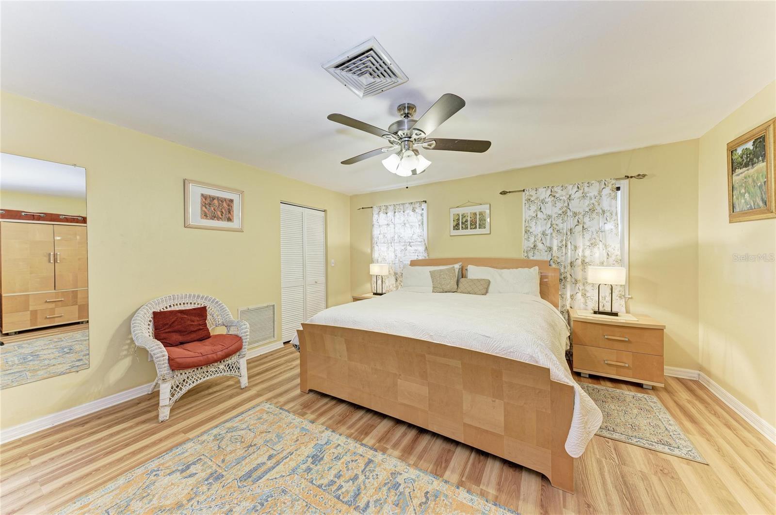 2458 WALDEMERE ST, SARASOTA, FL, 34239