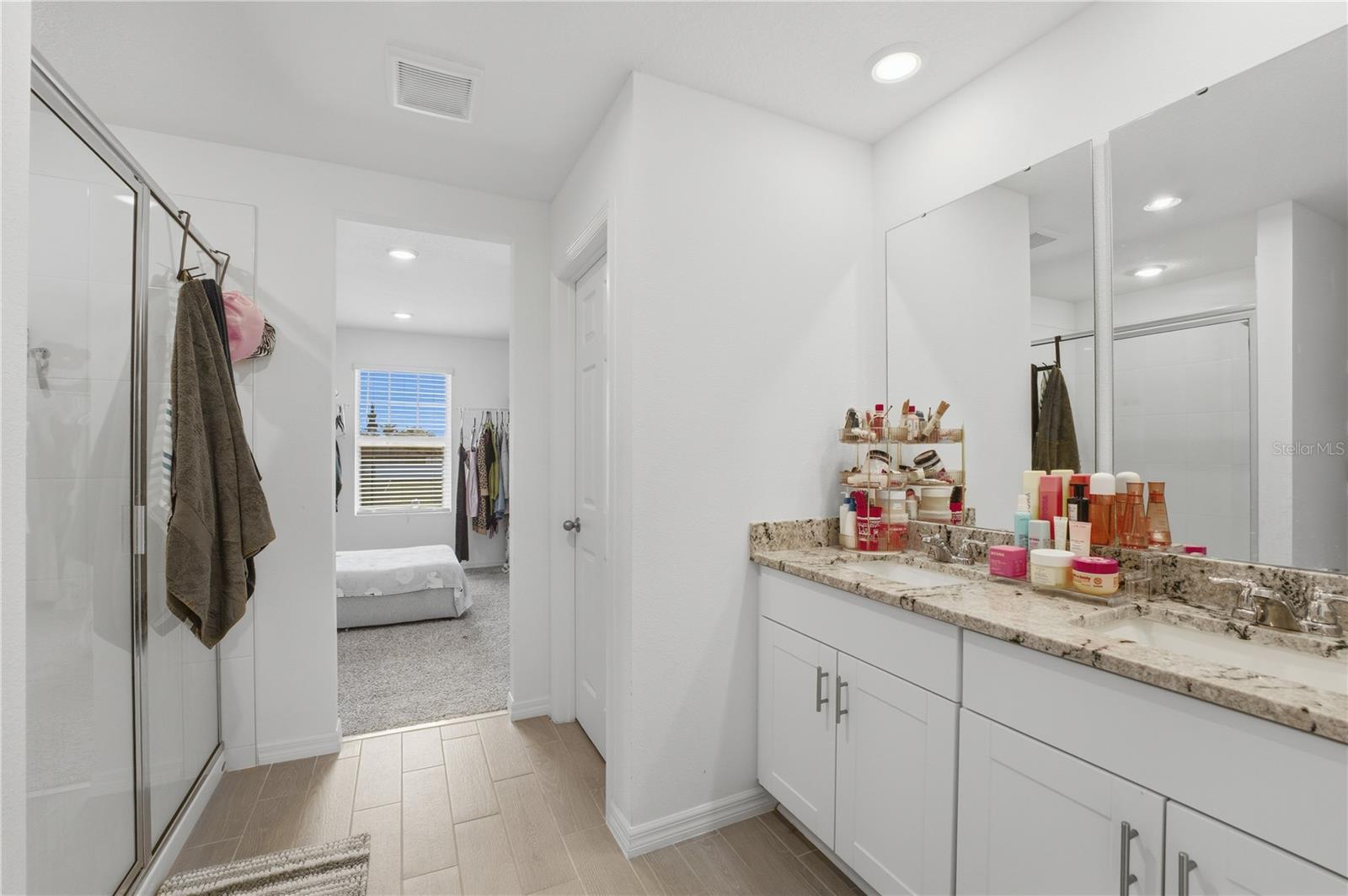 2424 WHITETAIL, DAVENPORT, FL, 33837