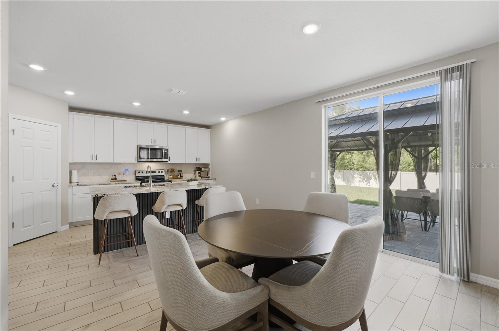 2424 WHITETAIL, DAVENPORT, FL, 33837