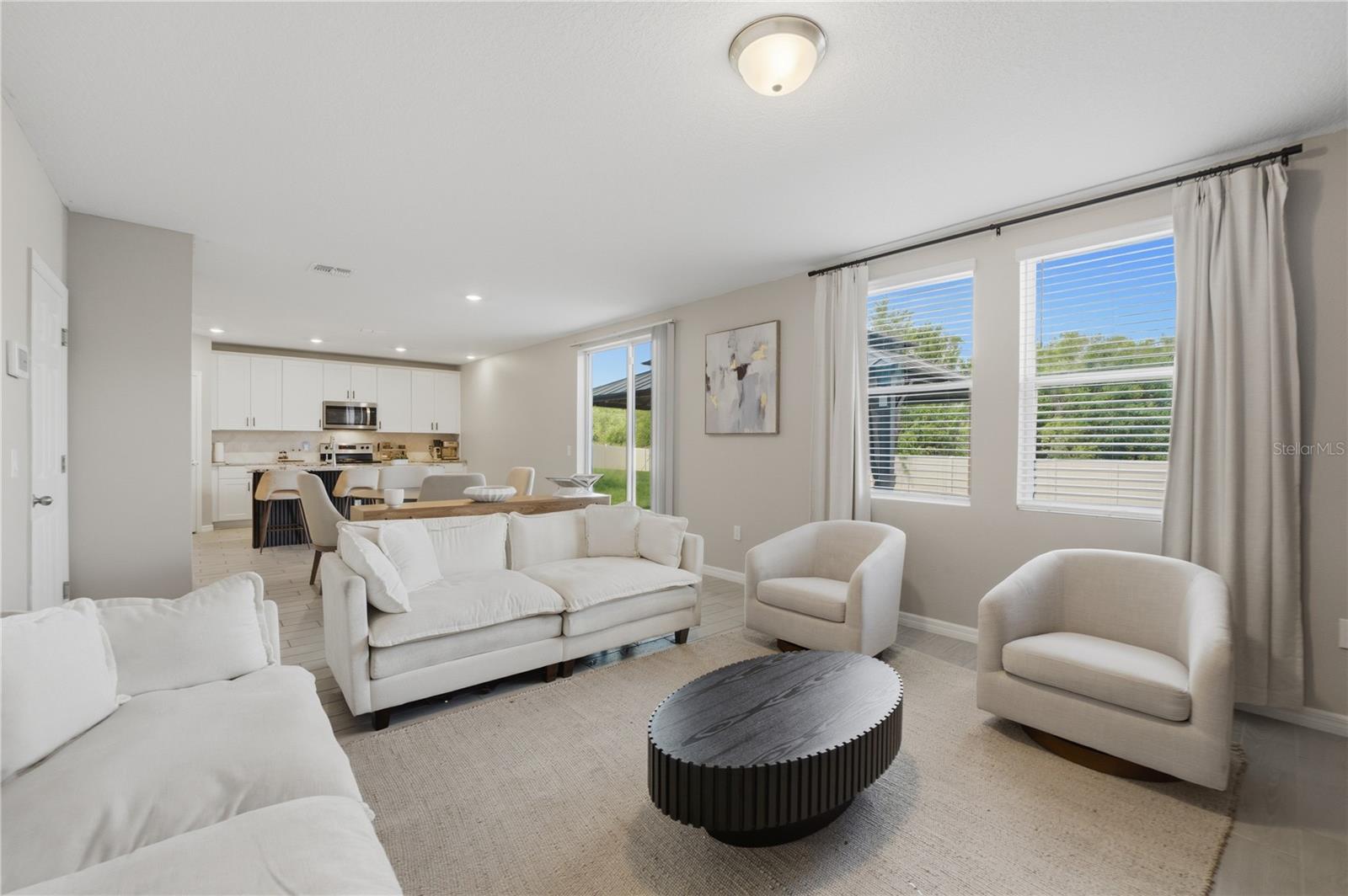 2424 WHITETAIL, DAVENPORT, FL, 33837