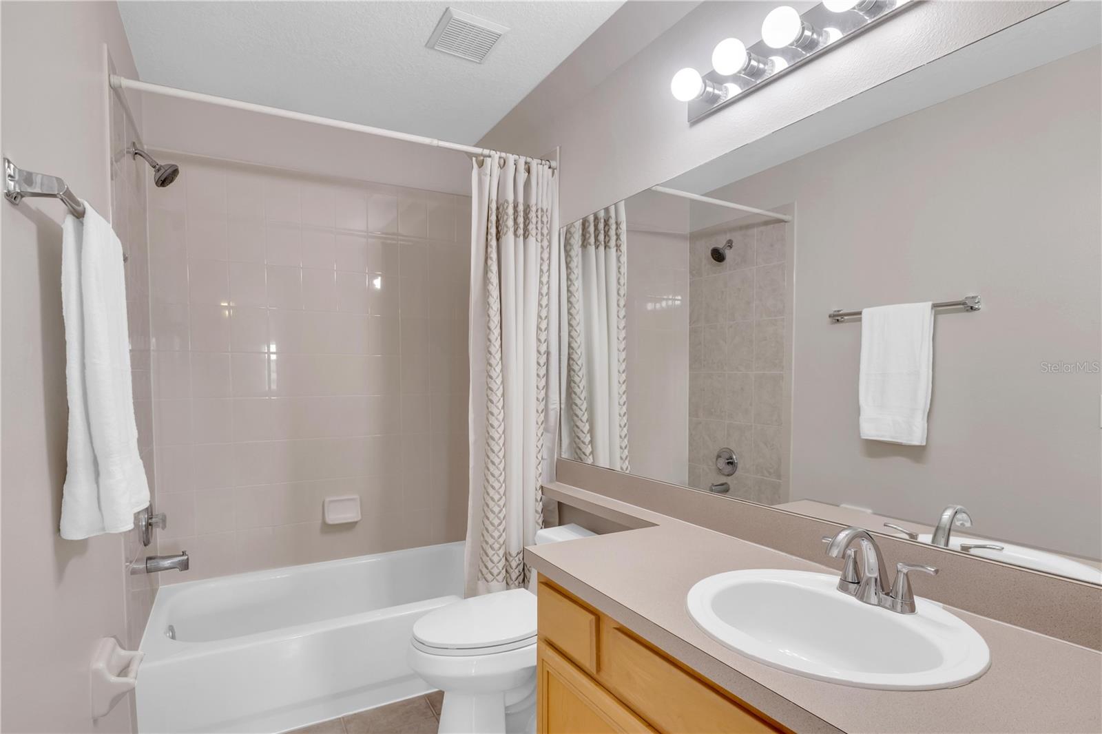 713 CEDARWOOD CT, ORLANDO, FL, 32828