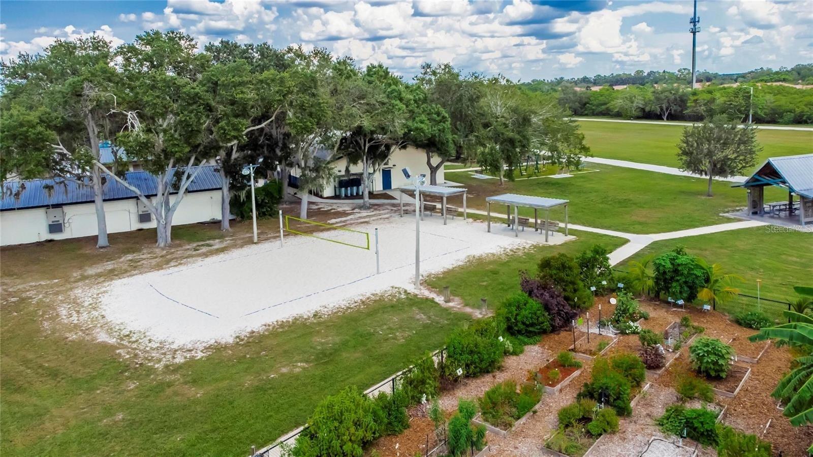 806 EAGLE LN, APOLLO BEACH, FL, 33572