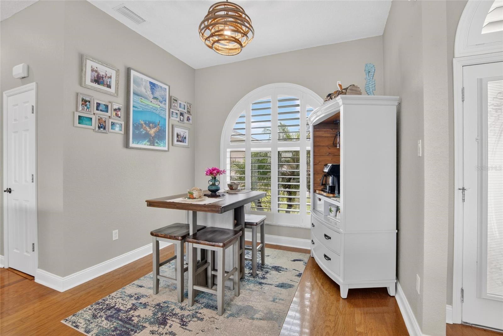 806 EAGLE LN, APOLLO BEACH, FL, 33572