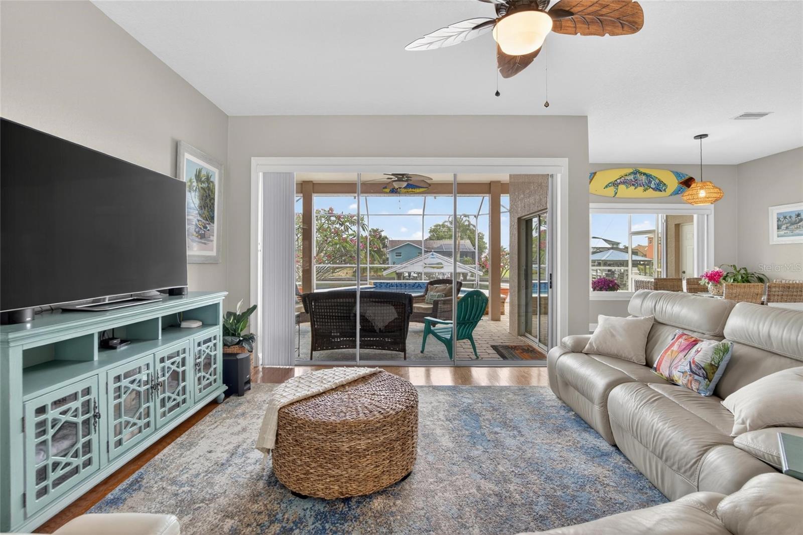 806 EAGLE LN, APOLLO BEACH, FL, 33572