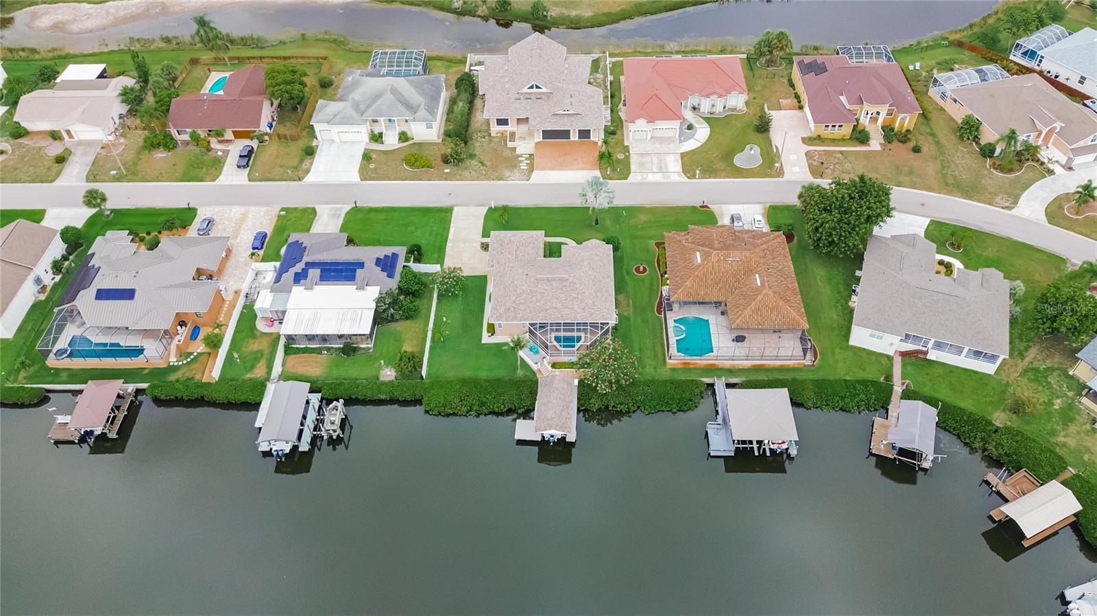 806 EAGLE LN, APOLLO BEACH, FL, 33572