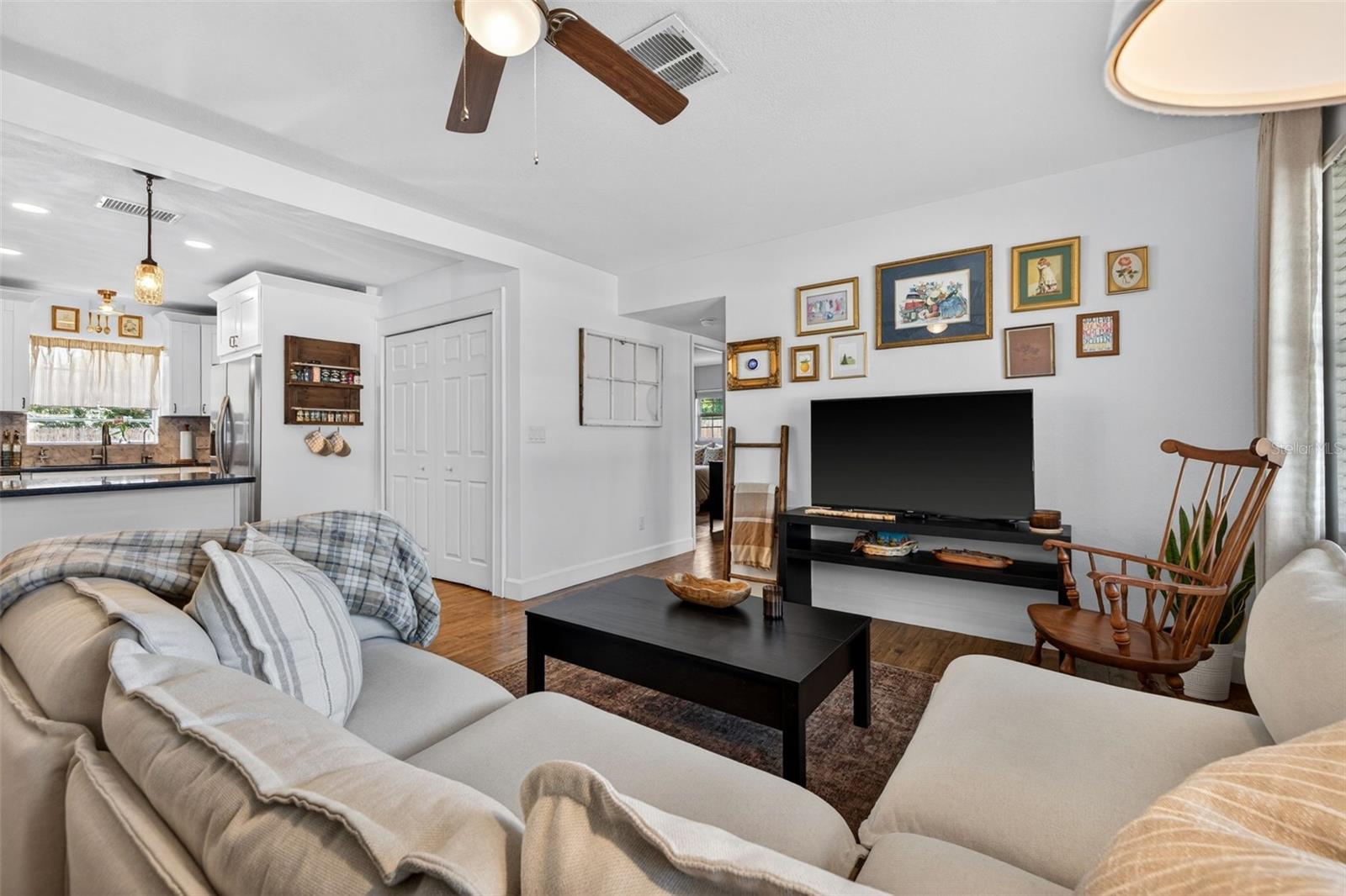 605 MEHLENBACHER RD, BELLEAIR BLUFFS, FL, 33770