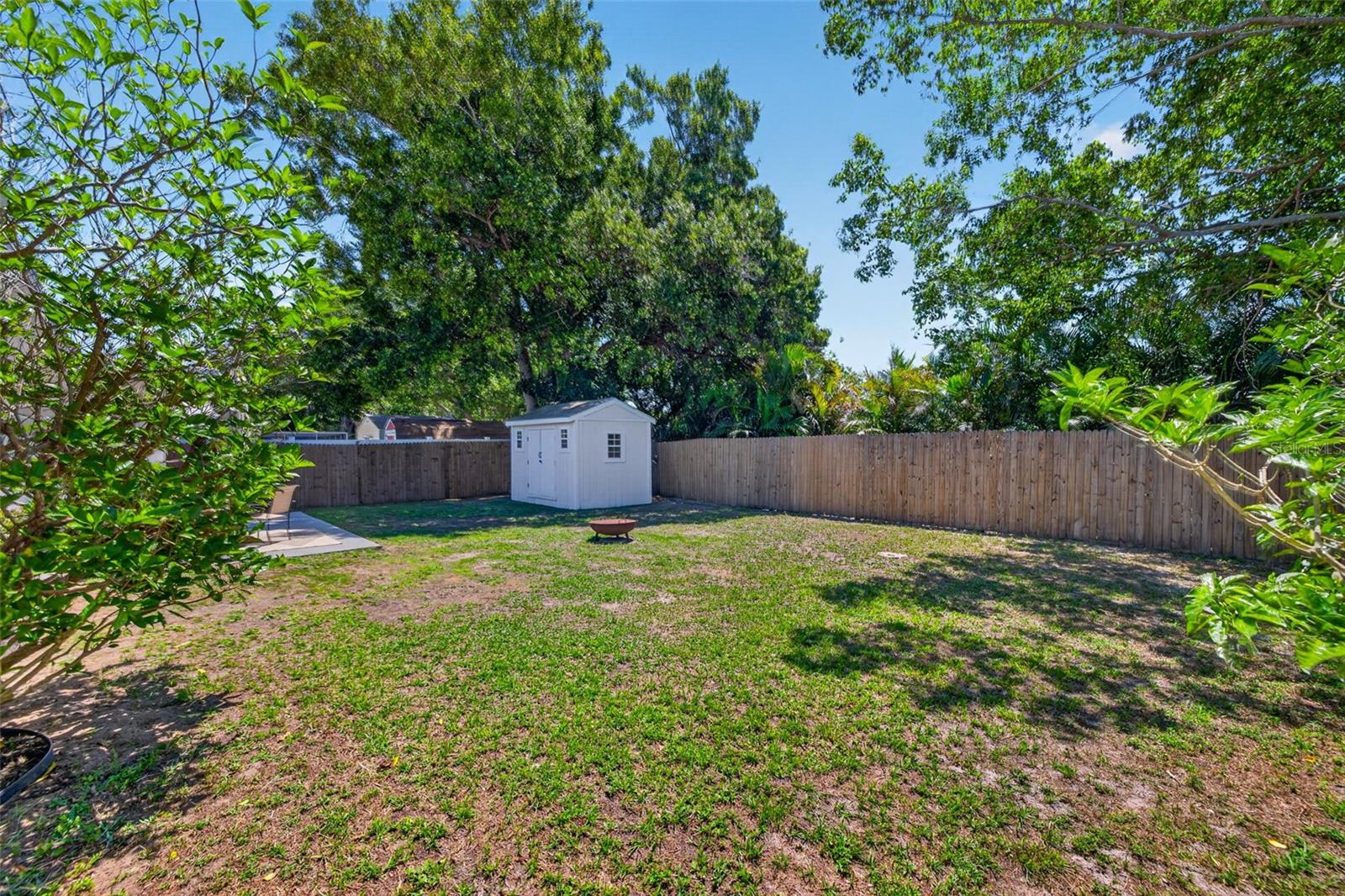 605 MEHLENBACHER RD, BELLEAIR BLUFFS, FL, 33770