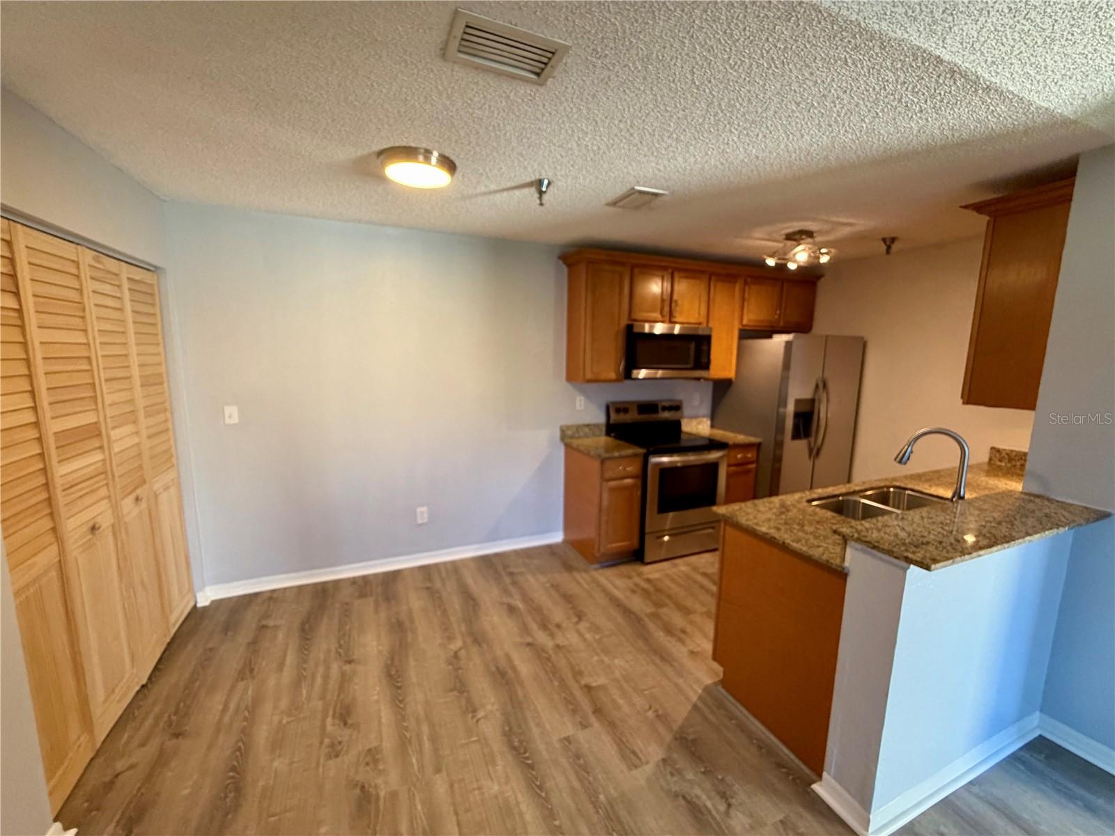 10265 GANDY BLVD N #2114, ST PETERSBURG, FL, 33702