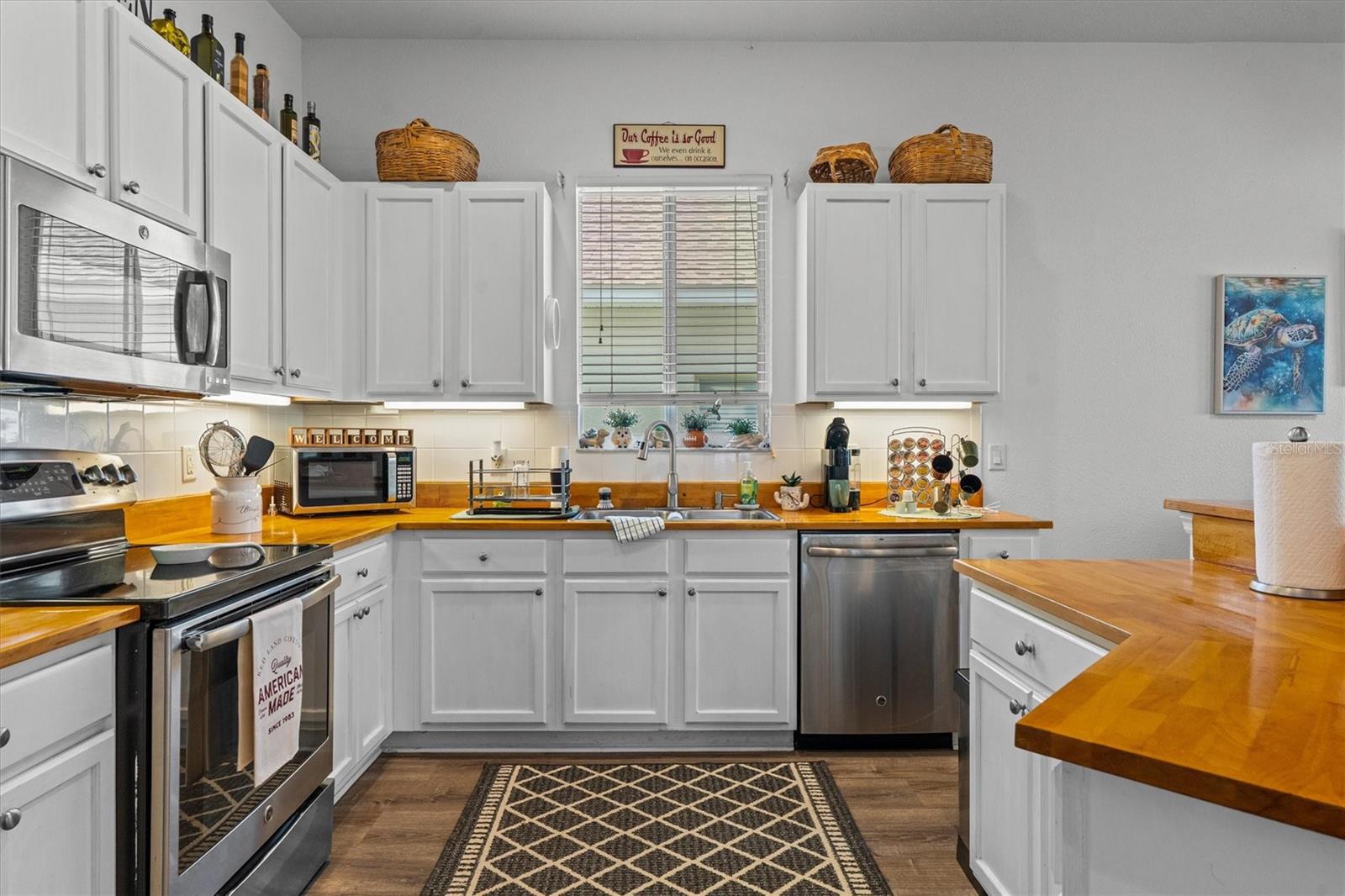 24357 AMBERLEAF CT, LEESBURG, FL, 34748