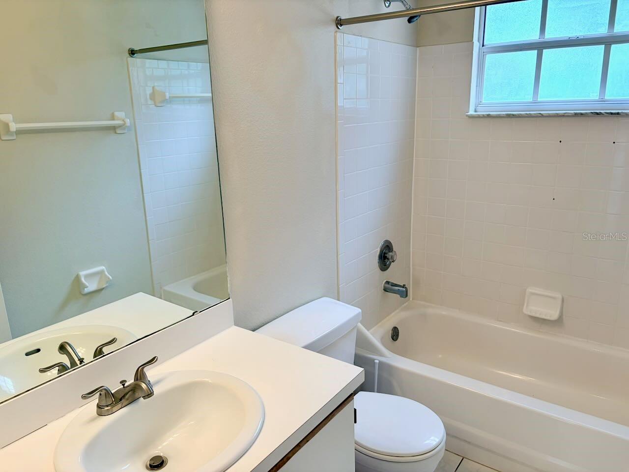 2010 ROYAL BAY BLVD #114, KISSIMMEE, FL, 34746