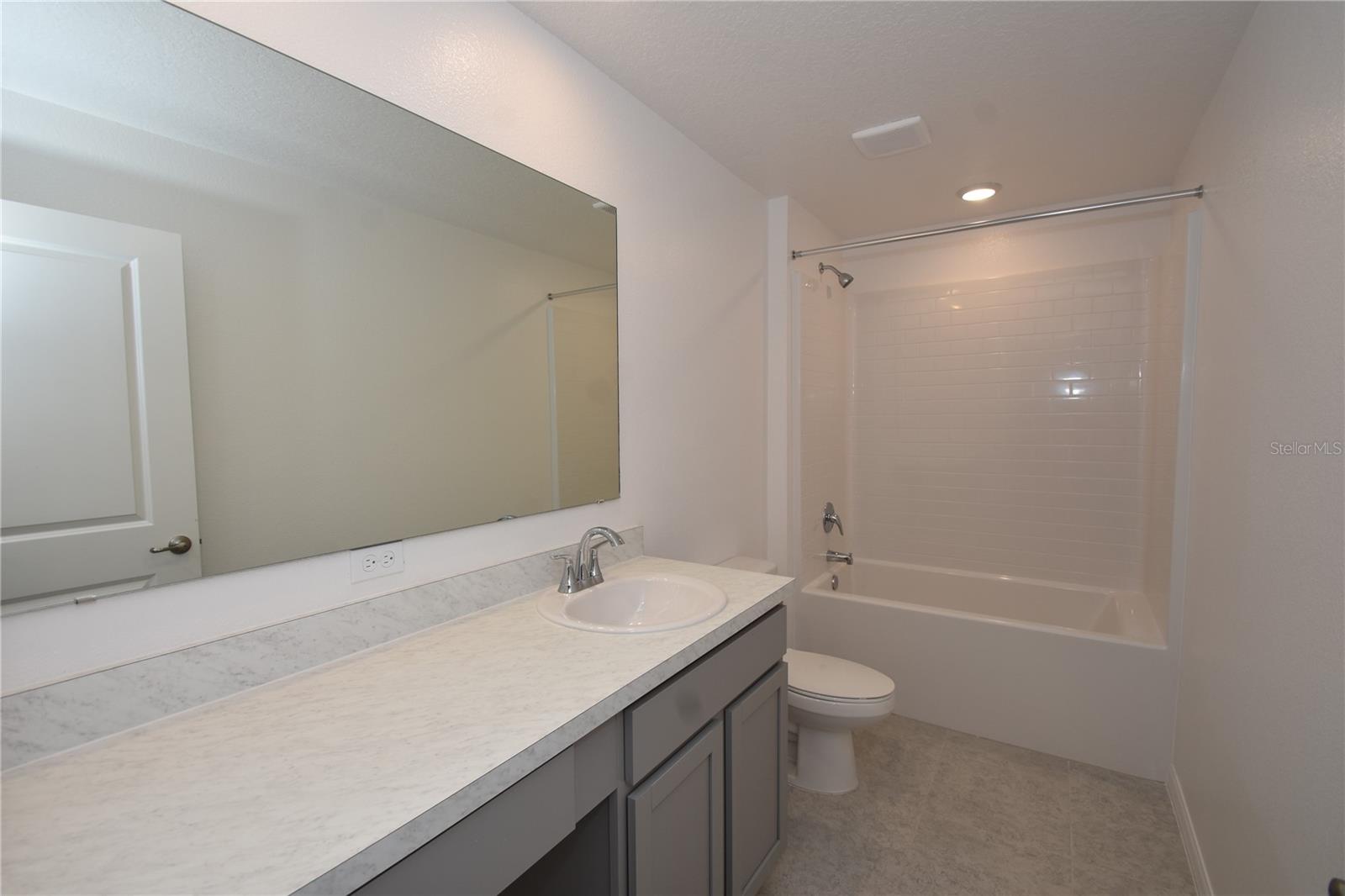 6 LLEBERRY PATH, PALM COAST, FL, 32164