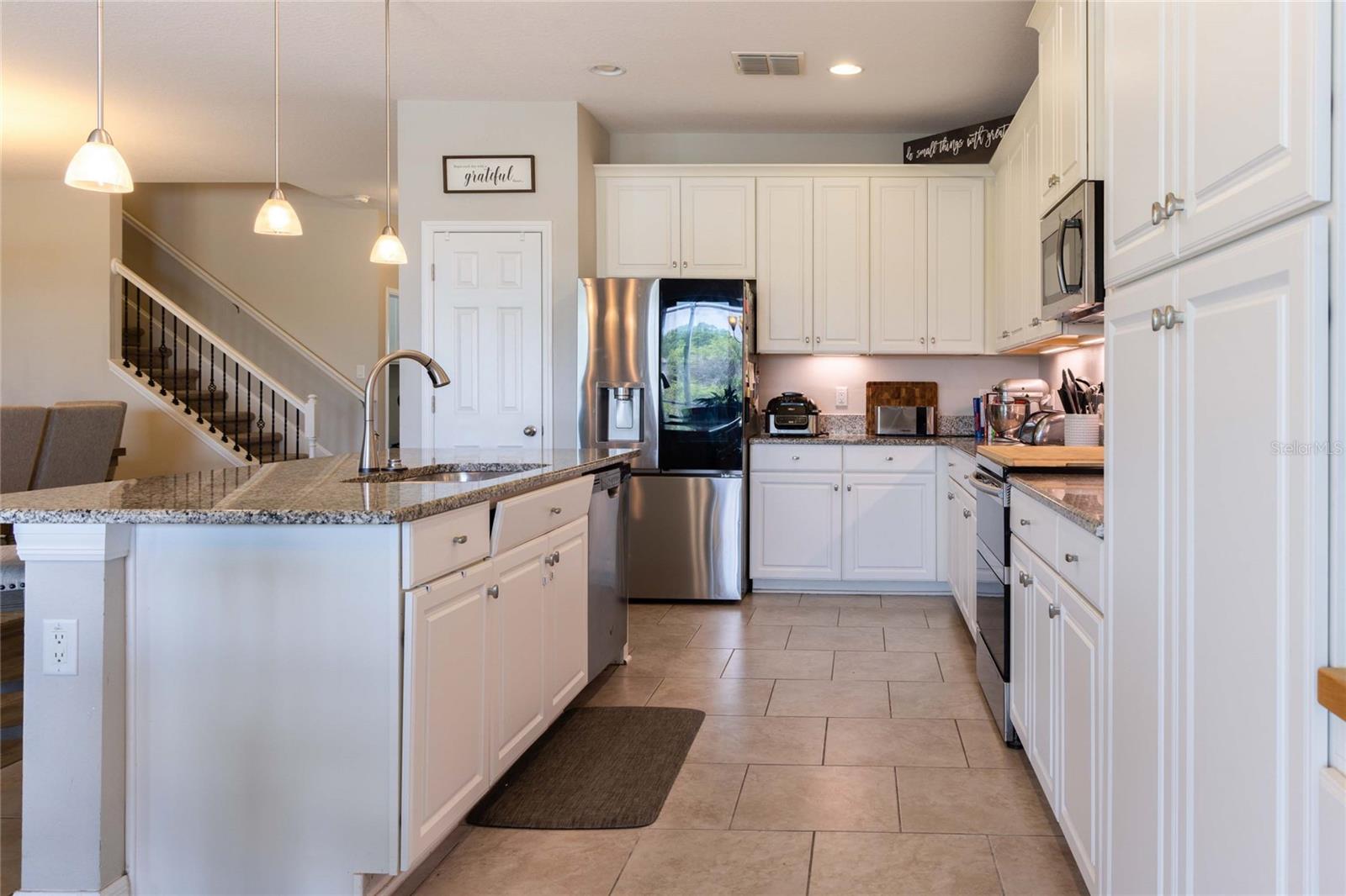 11422 LELAND GROVES DR, RIVERVIEW, FL, 33579