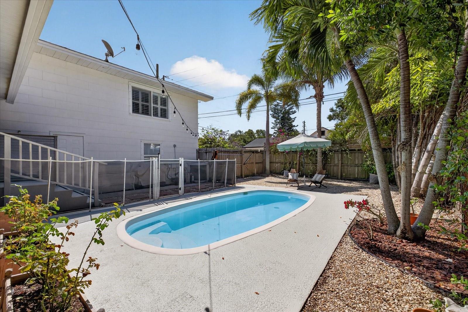 2400 9TH AVE N, ST PETERSBURG, FL, 33713