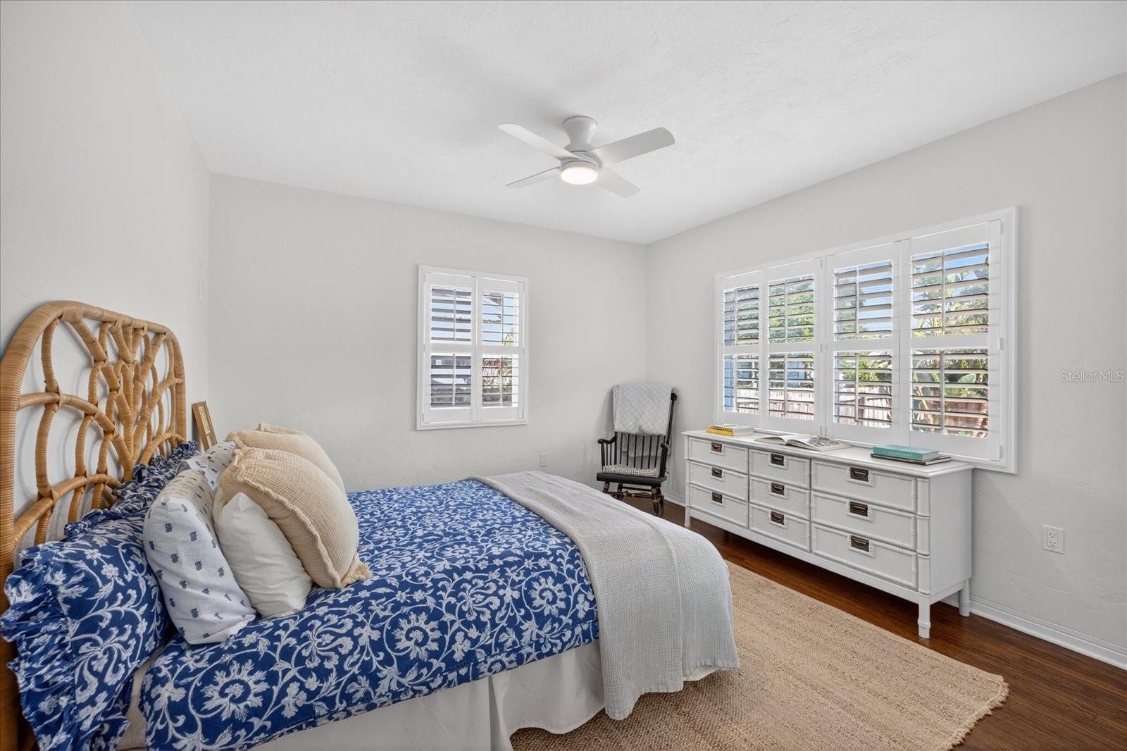 2400 9TH AVE N, ST PETERSBURG, FL, 33713
