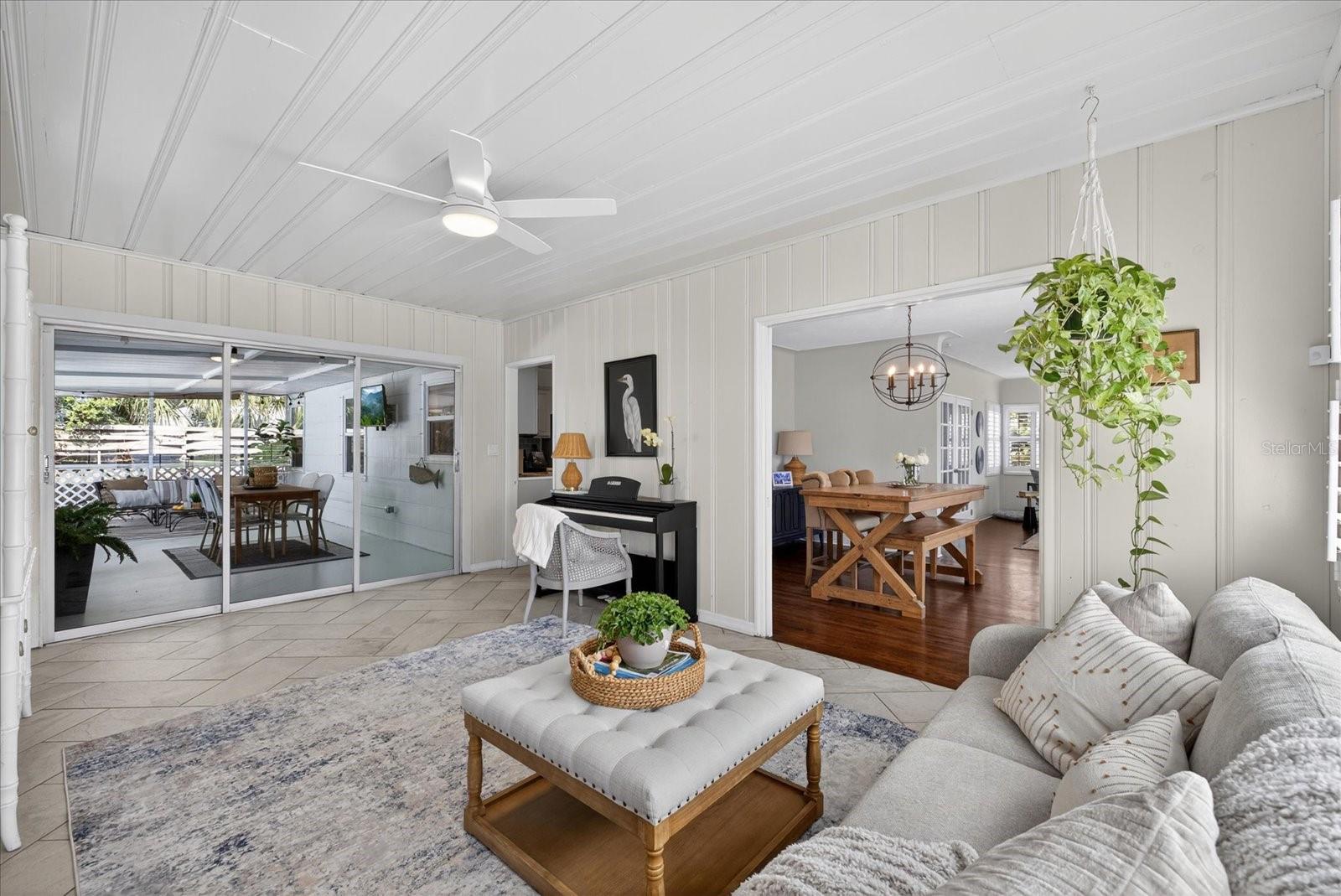 2400 9TH AVE N, ST PETERSBURG, FL, 33713