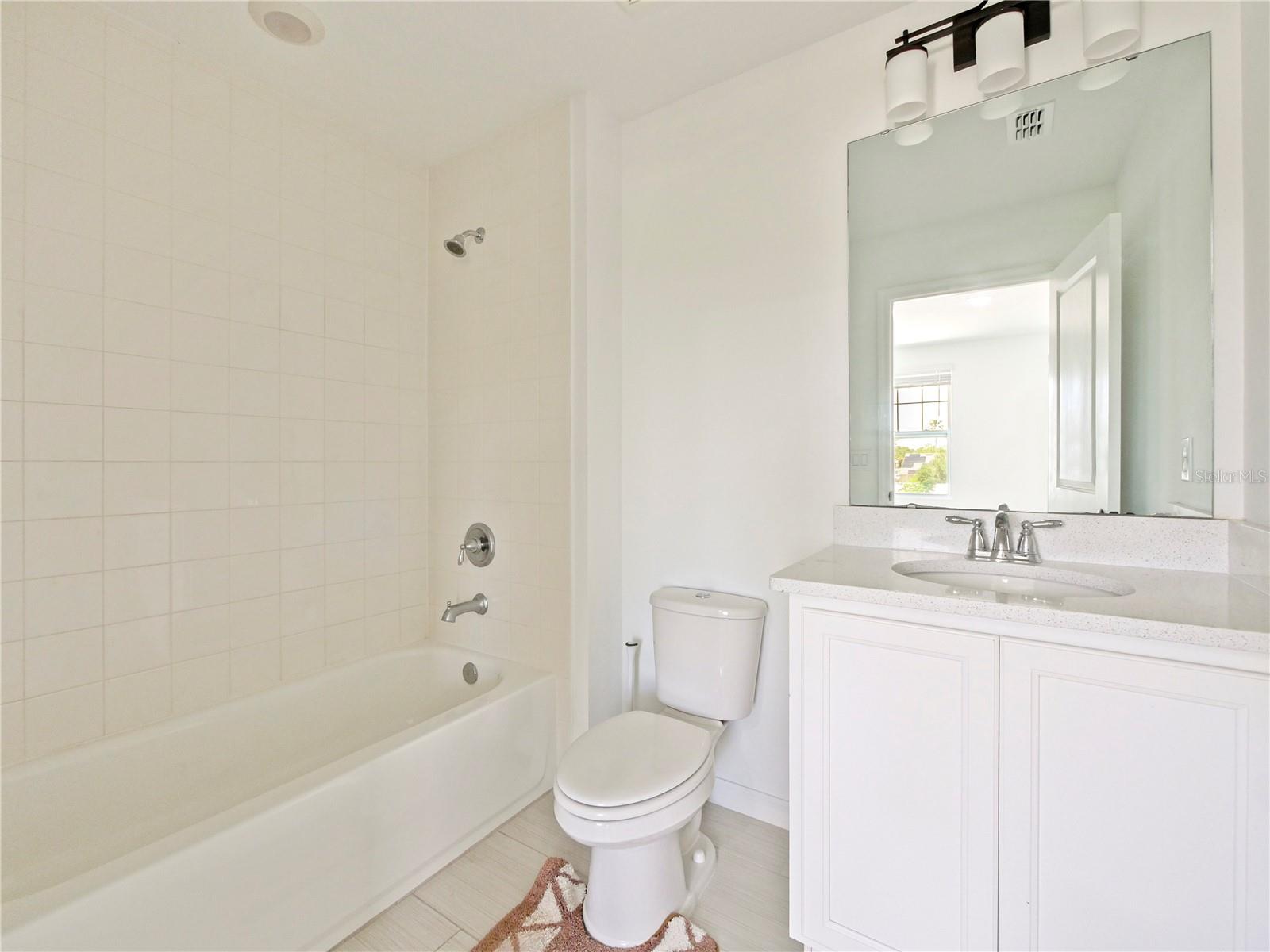 1109 PEARL TREE RD, DELTONA, FL, 32725