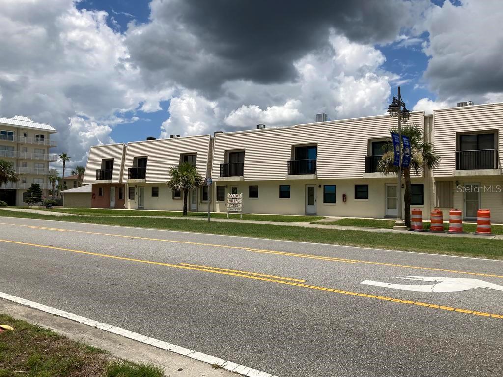 COLONY VILLAS, DAYTONA BEACH SHORES, FL, 32118
