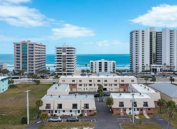 COLONY VILLAS, DAYTONA BEACH SHORES, FL, 32118