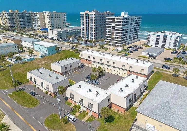 COLONY VILLAS, DAYTONA BEACH SHORES, FL, 32118