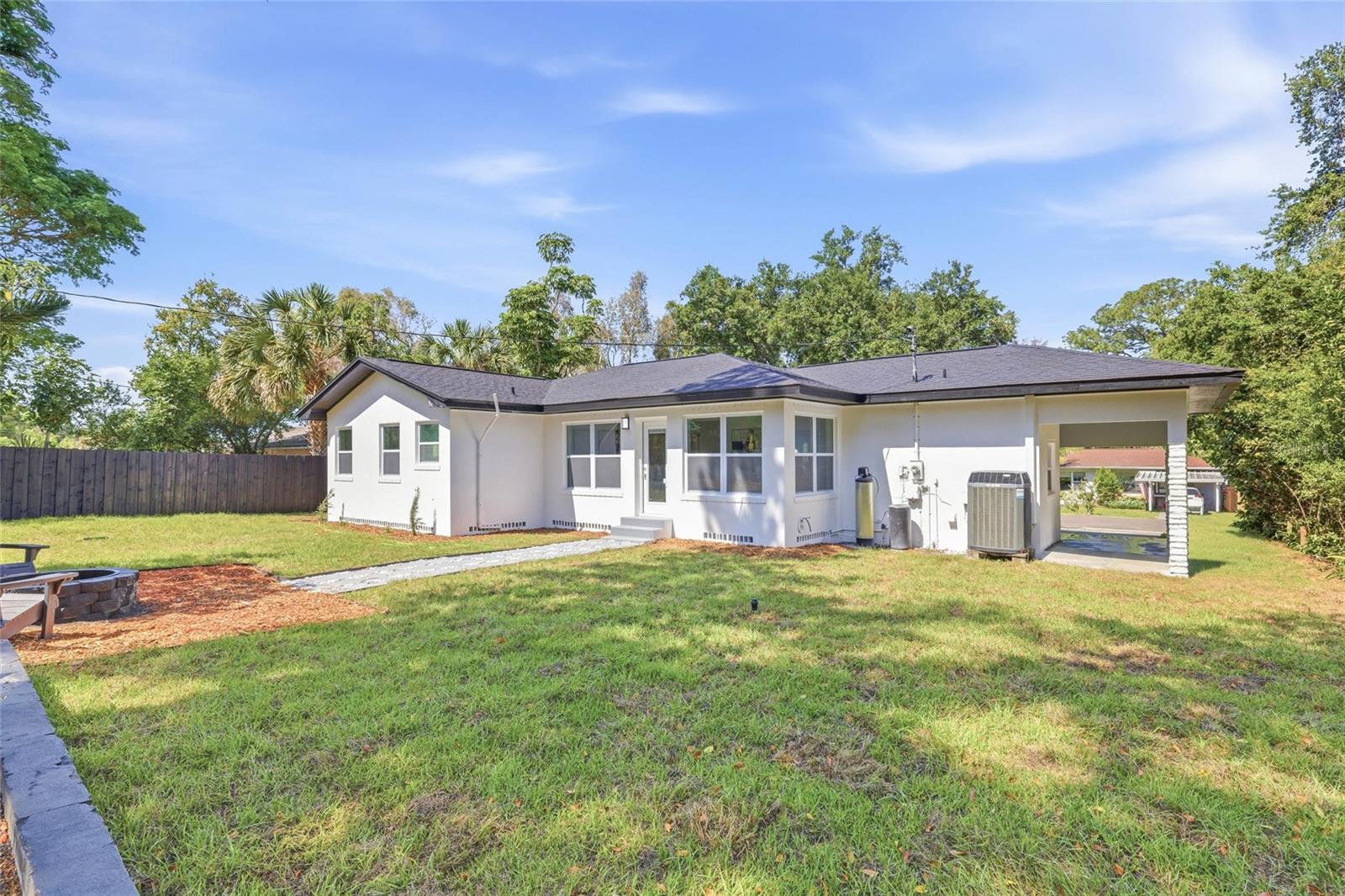 111 ORANGEVIEW AVE, CLEARWATER, FL, 33755