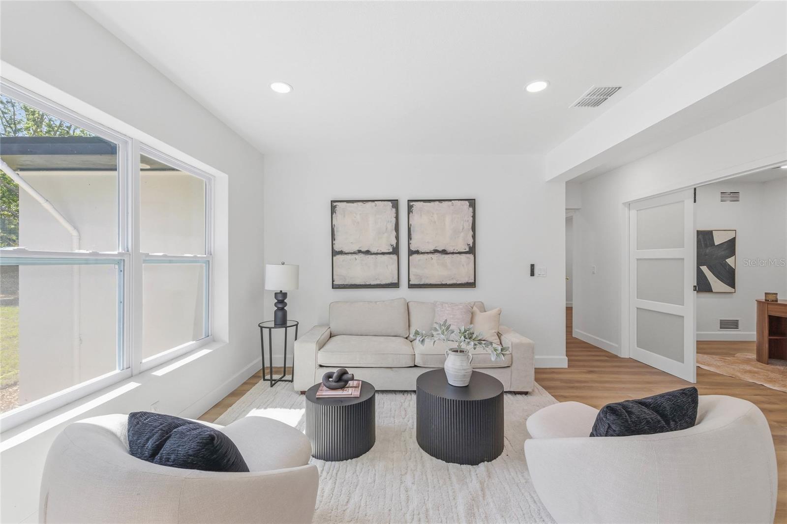 111 ORANGEVIEW AVE, CLEARWATER, FL, 33755