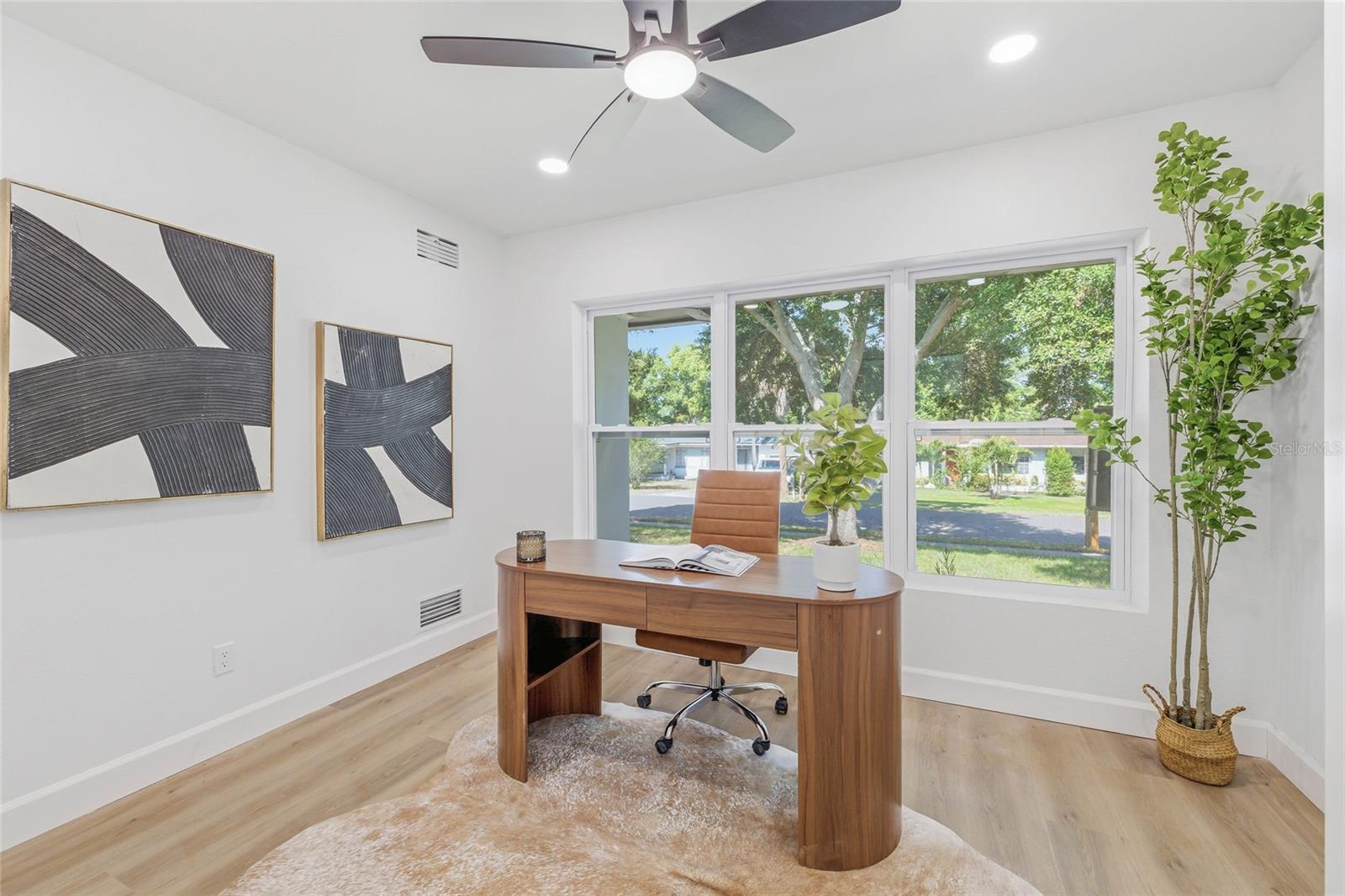 111 ORANGEVIEW AVE, CLEARWATER, FL, 33755