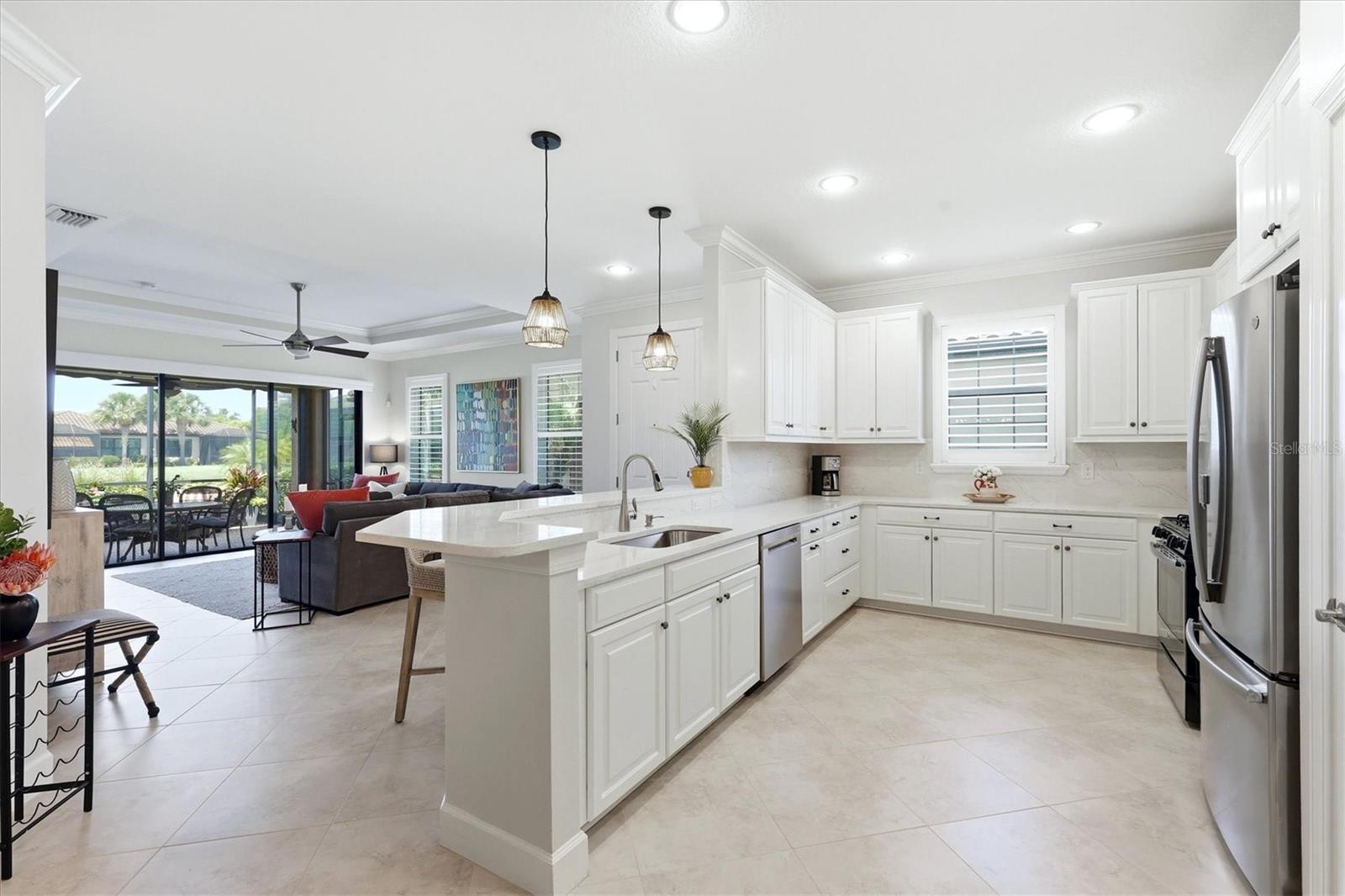 5819 CAVANO DR, SARASOTA, FL, 34231