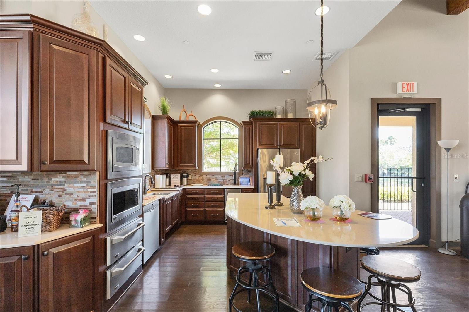5819 CAVANO DR, SARASOTA, FL, 34231