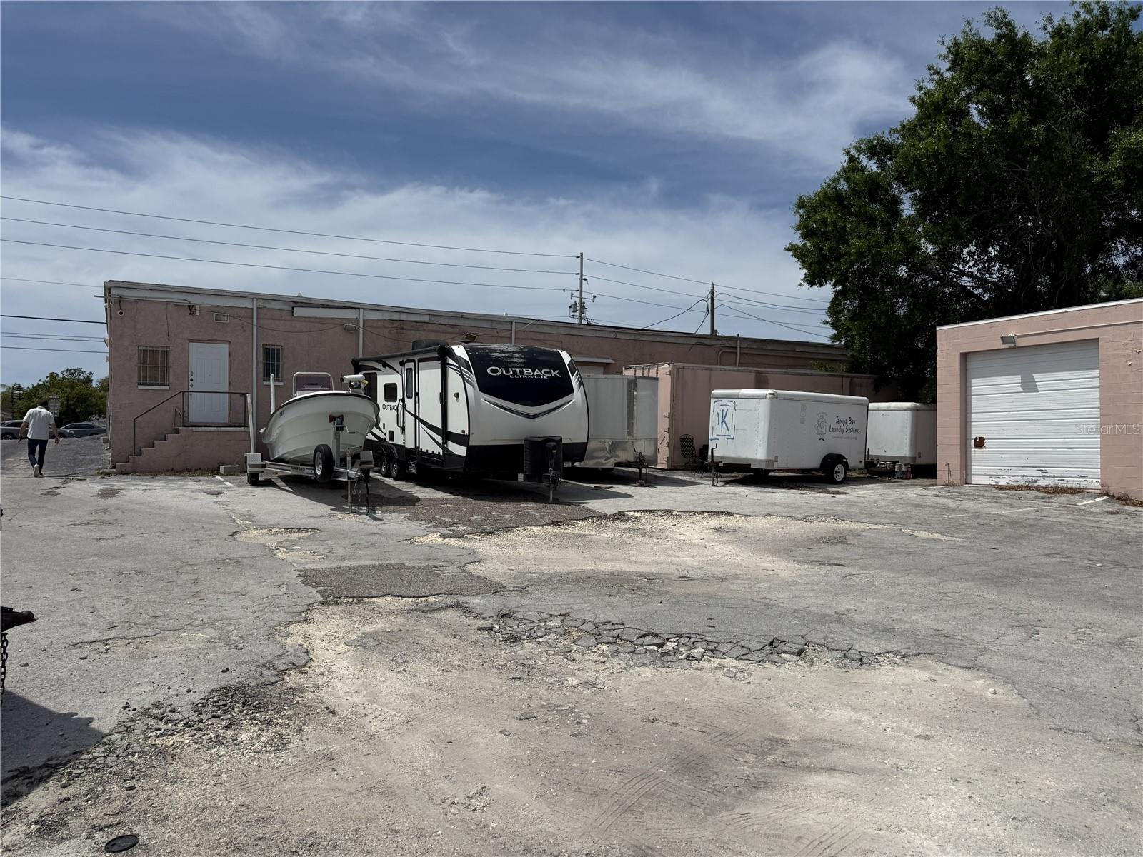 9933 SEMINOLE BLVD, SEMINOLE, FL, 33772