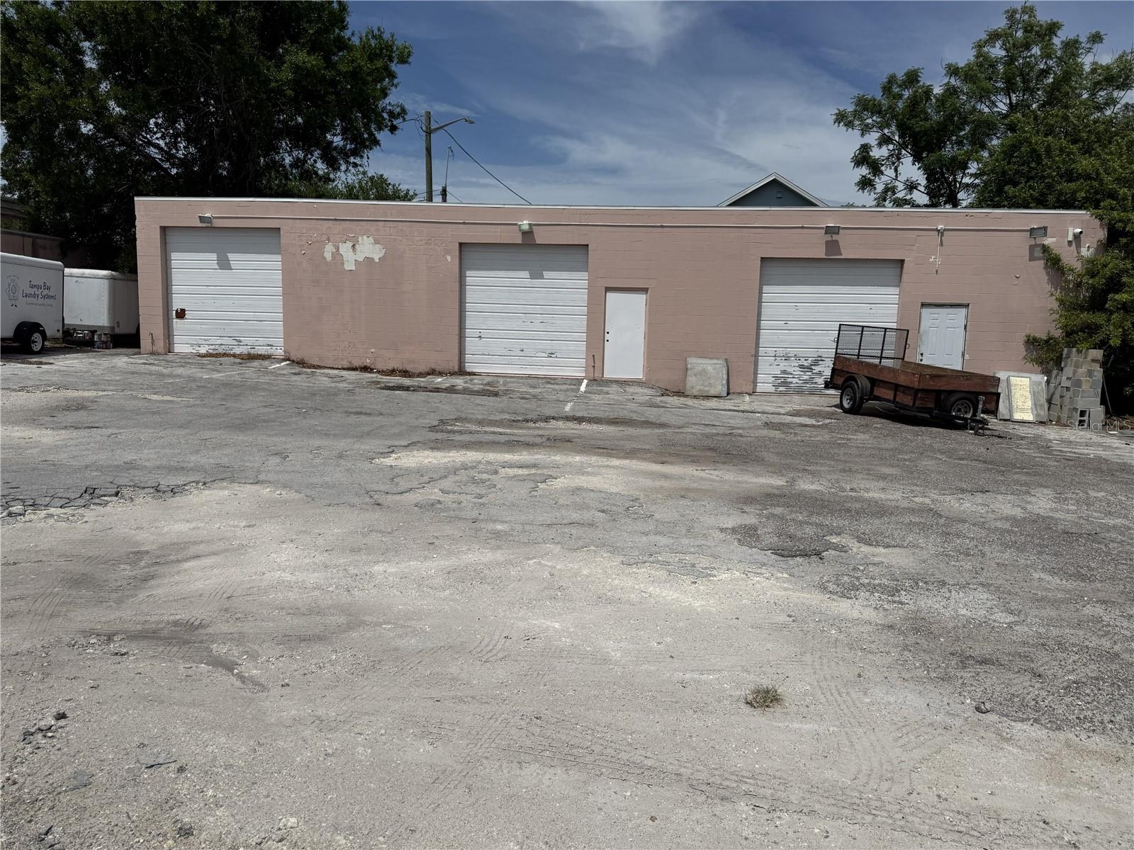 9933 SEMINOLE BLVD, SEMINOLE, FL, 33772