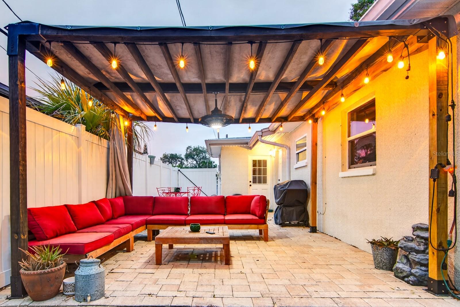 7142 34TH AVE N, ST PETERSBURG, FL, 33710