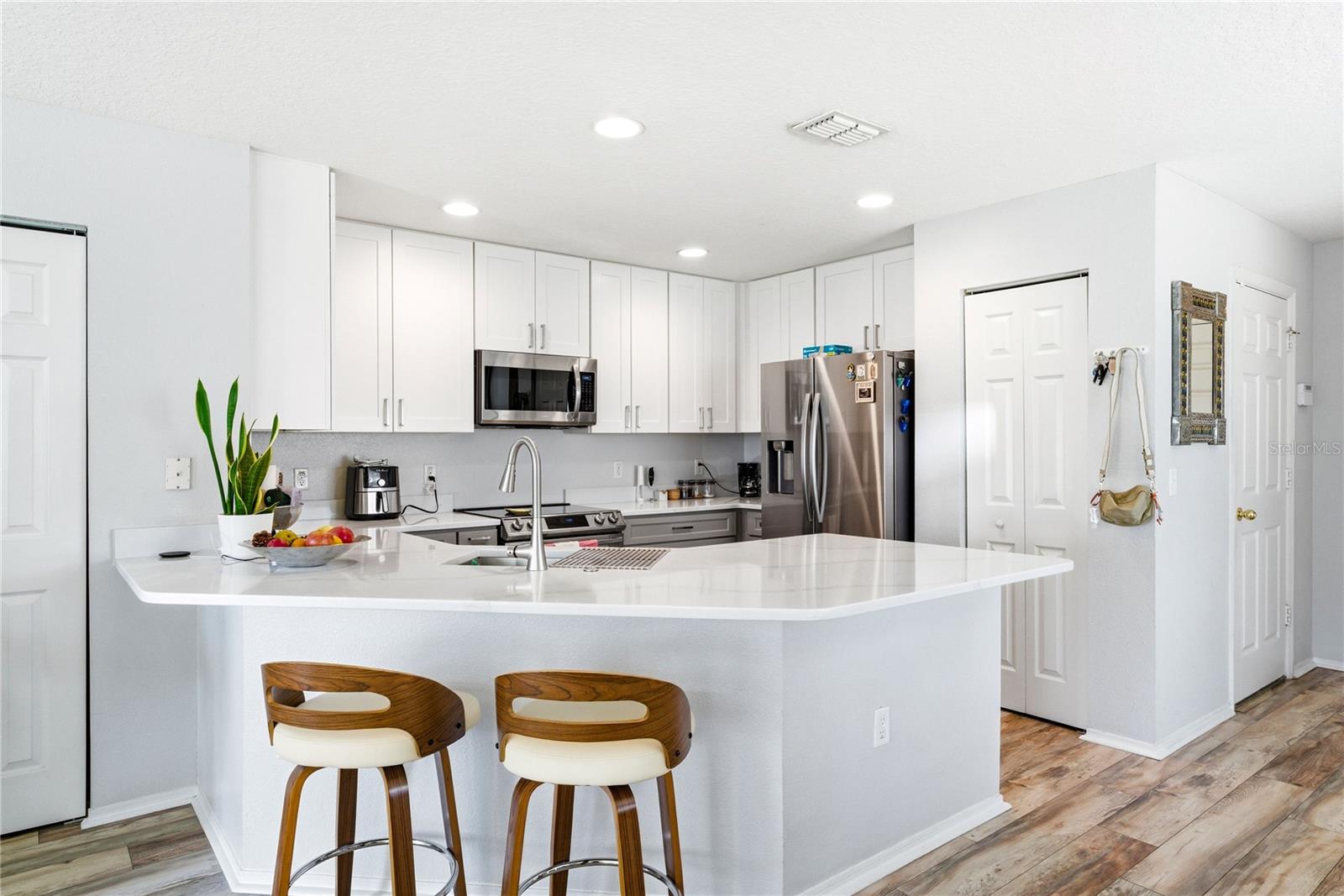 3045 SEAVIEW CASTLE DR, KISSIMMEE, FL, 34746