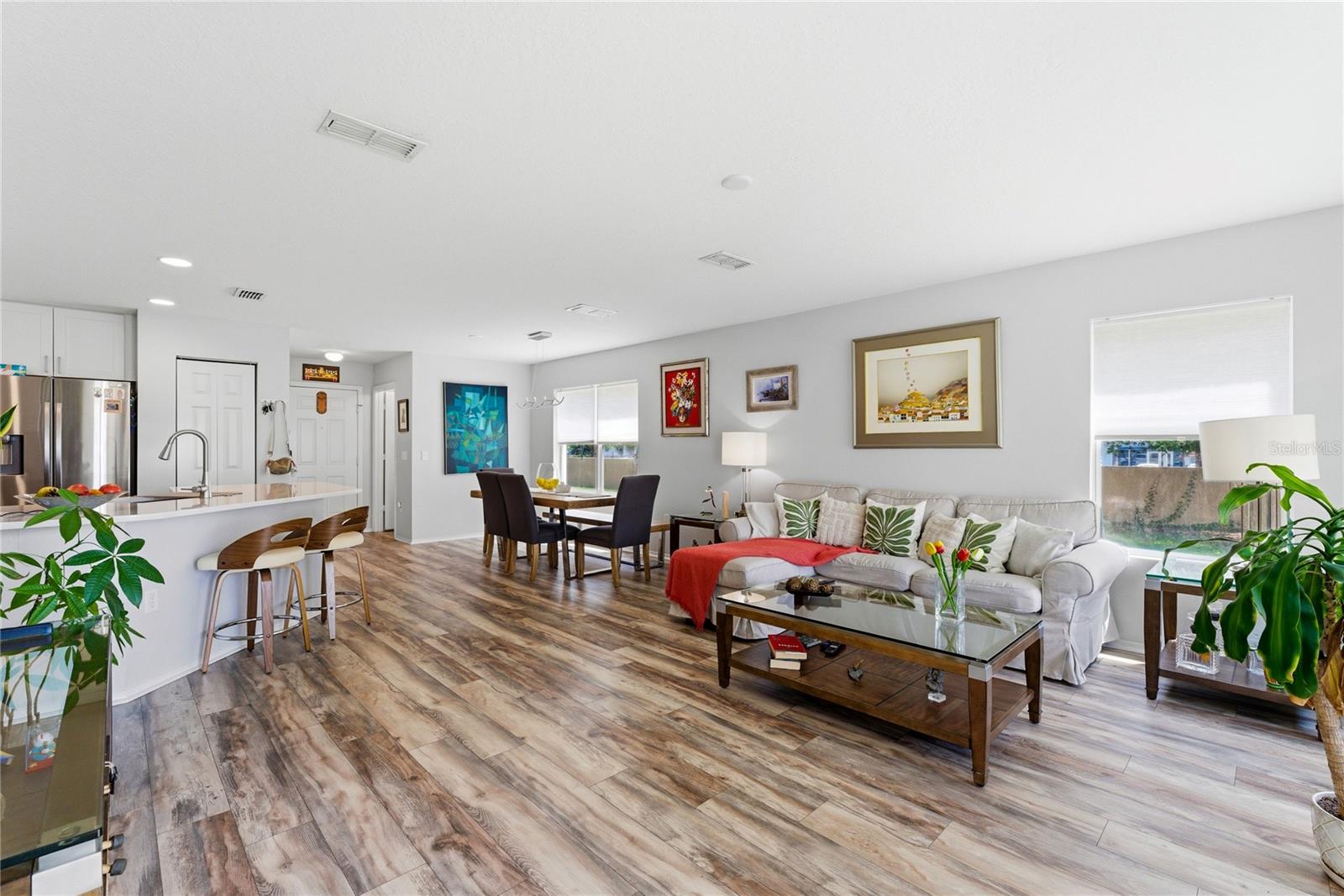 3045 SEAVIEW CASTLE DR, KISSIMMEE, FL, 34746