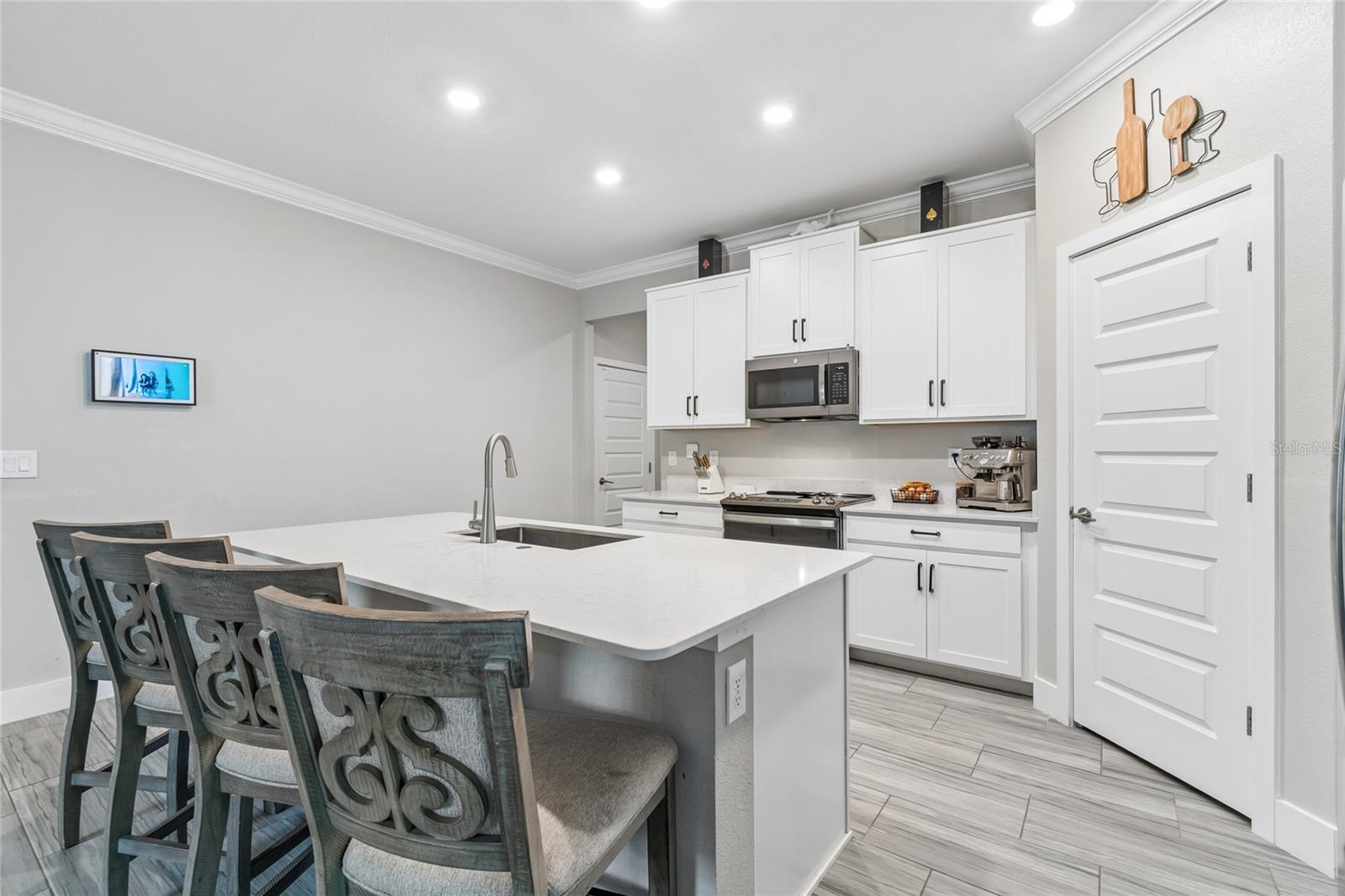 9911 CAMPANULA CT, LAND O LAKES, FL, 34637